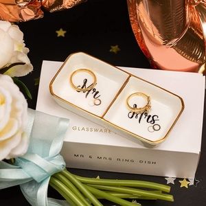 Mr & Mrs Ring Dish - Ceramic Couples Ring Holder